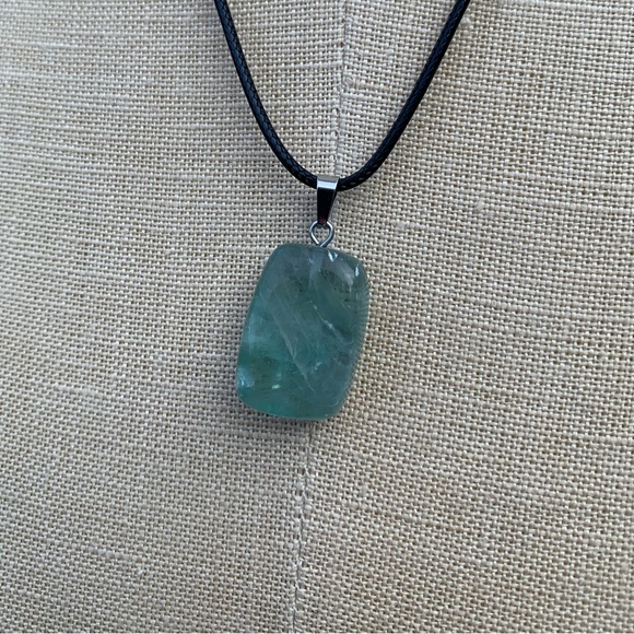 Handmade Funky Genuine Stone Chunk Amulet Necklace - Picture 4 of 16